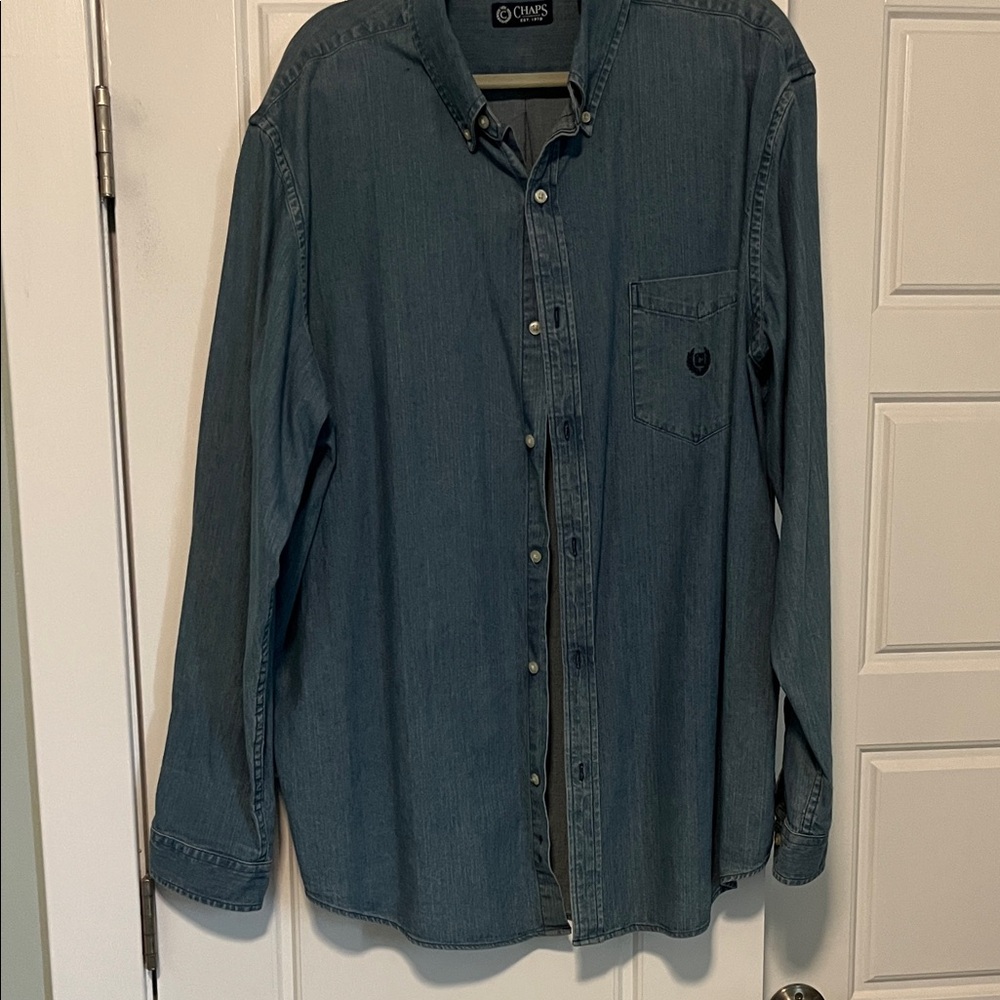 Chaps Men's Casual Blue Button Down Shirt